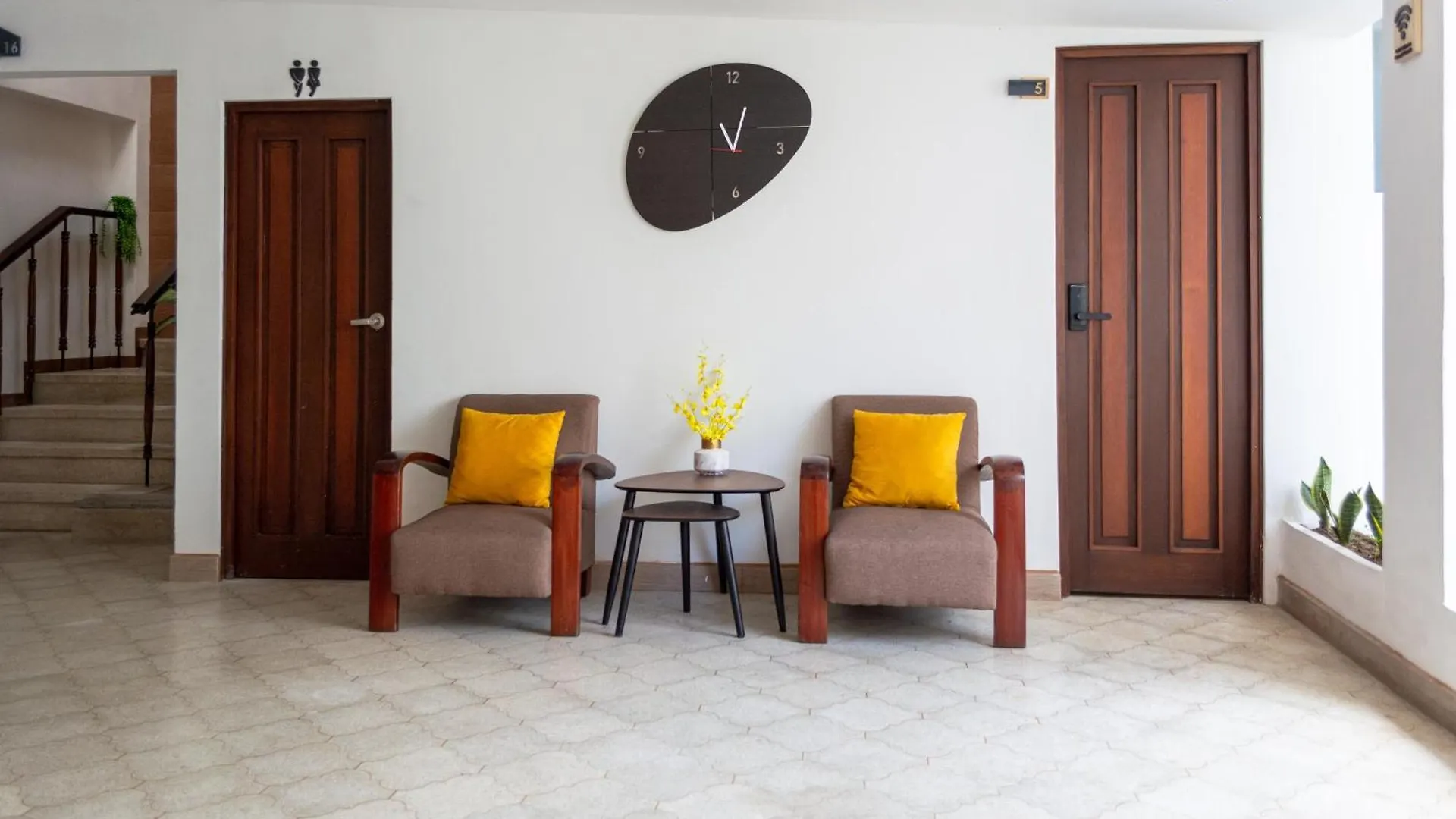 Elegant And Charming Near Miraflores And Tikal Futura H12 Guatemala City Aparthotel